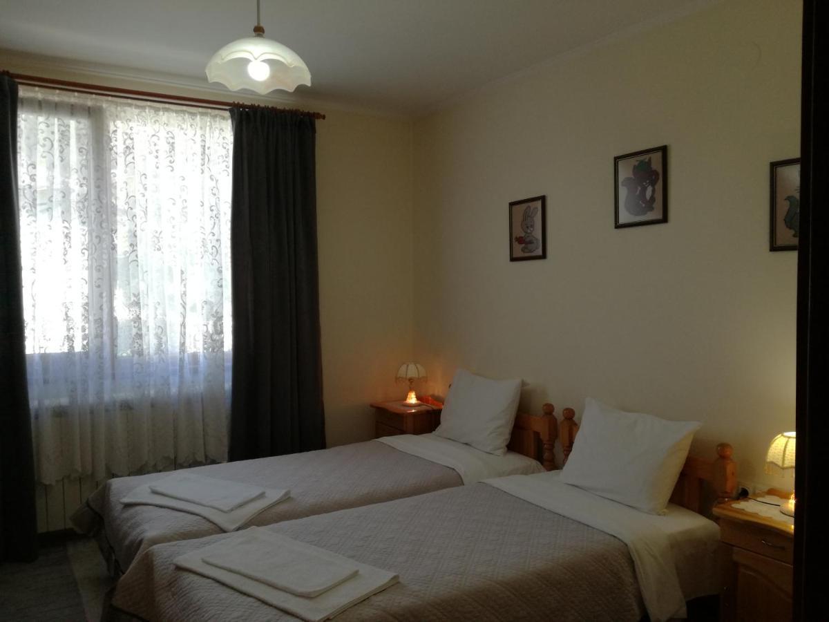 Guest House Benita デヴィン エクステリア 写真