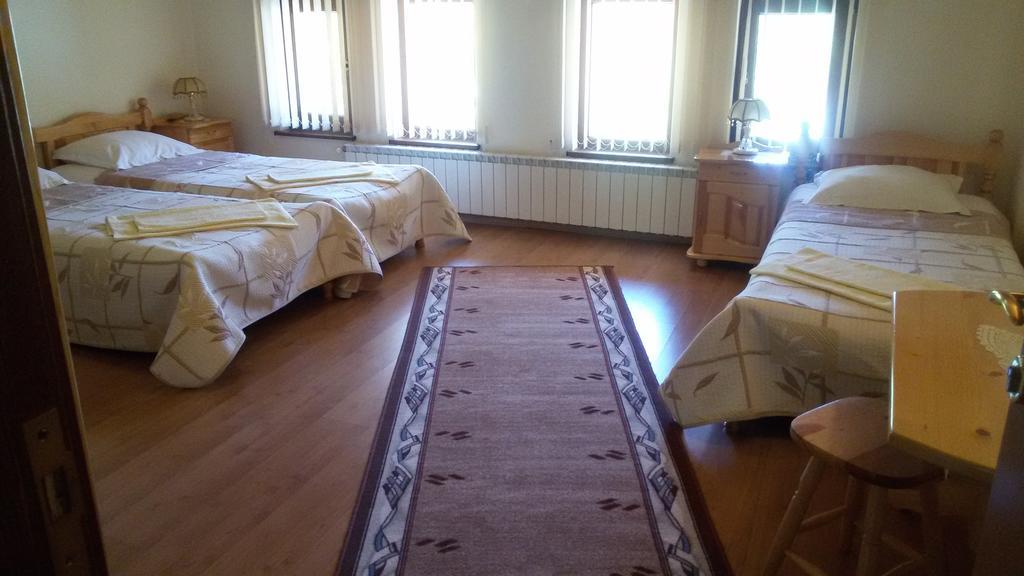 Guest House Benita デヴィン エクステリア 写真