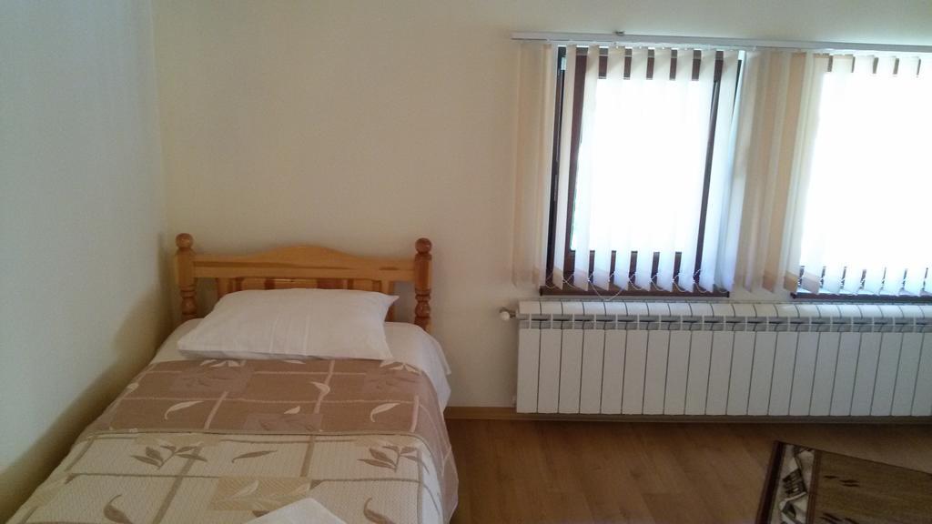Guest House Benita デヴィン エクステリア 写真